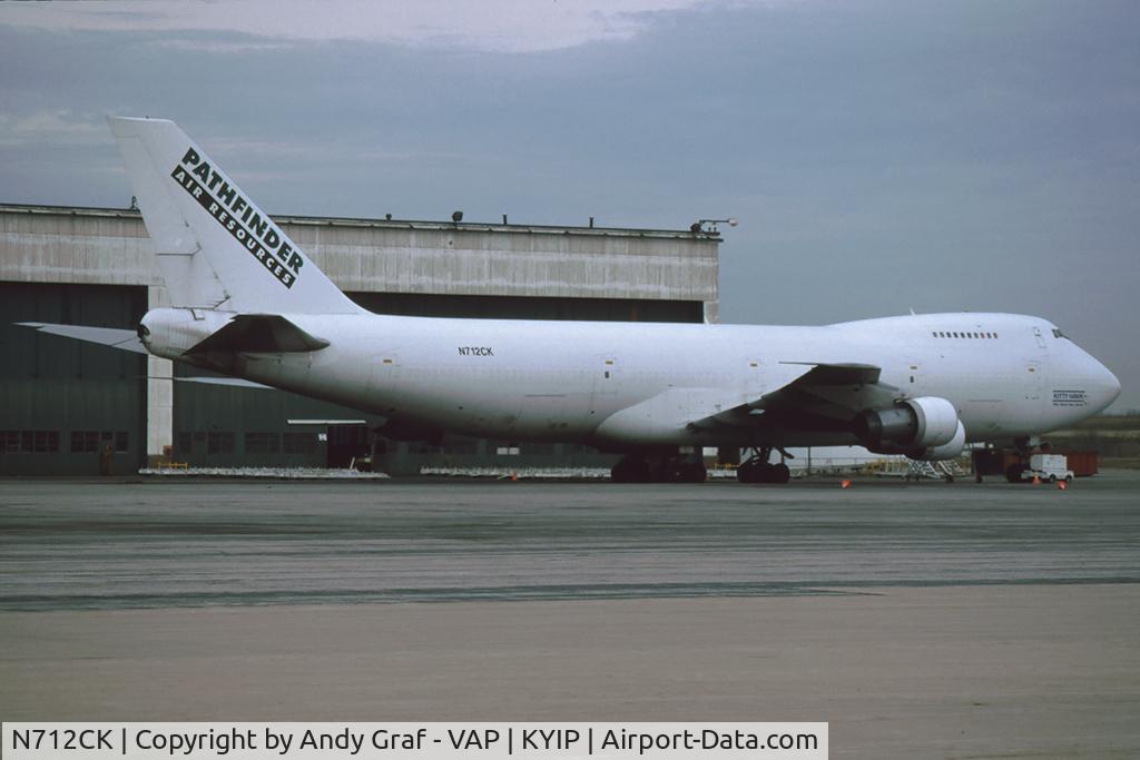 N712CK, 1975 Boeing 747-2B4B C/N 21098, Kitty Hawk 747-200