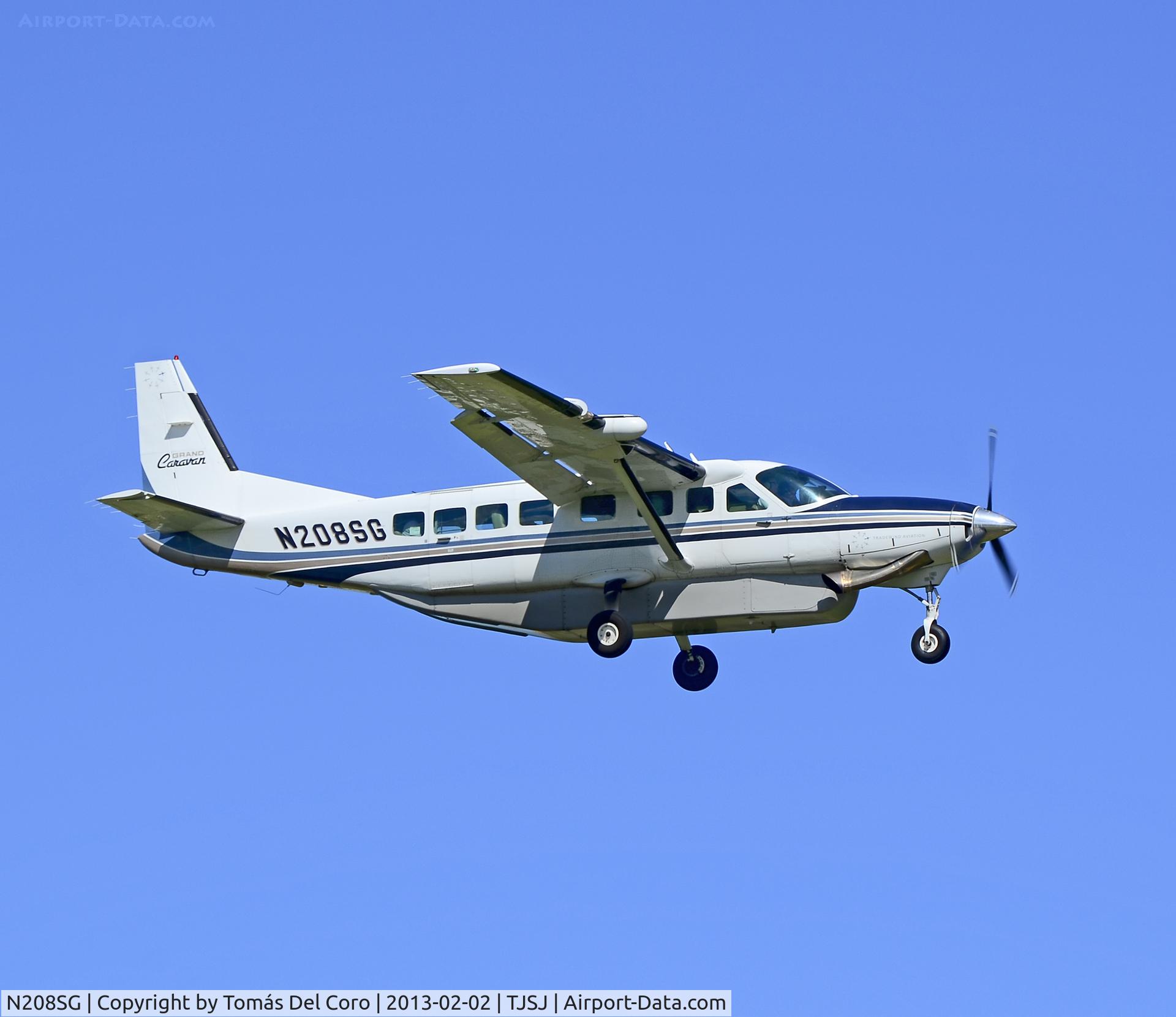 N208SG, 2001 Cessna 208B C/N 208B0894, N208SG 2001 Cessna 208B C/N 208B0894 Grand Caravan

San Juan - Luis Muñoz Marin International (SJU / TJSJ)
Puerto Rico, February 2, 2013 
Tomás Del Coro