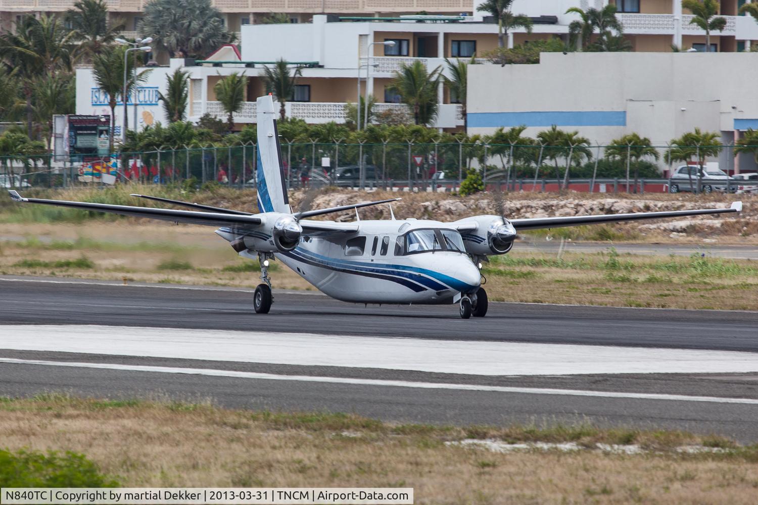 N840TC, 1981 Gulfstream American 695 Jetprop 1000 C/N 11688, take off SXM
