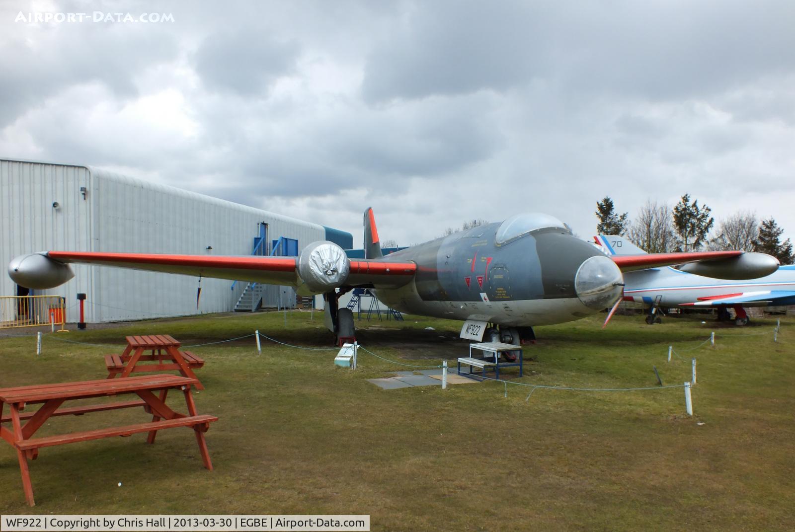 WF922, English Electric PR.3 C/N 71227, preserved at the Midland Air Museum