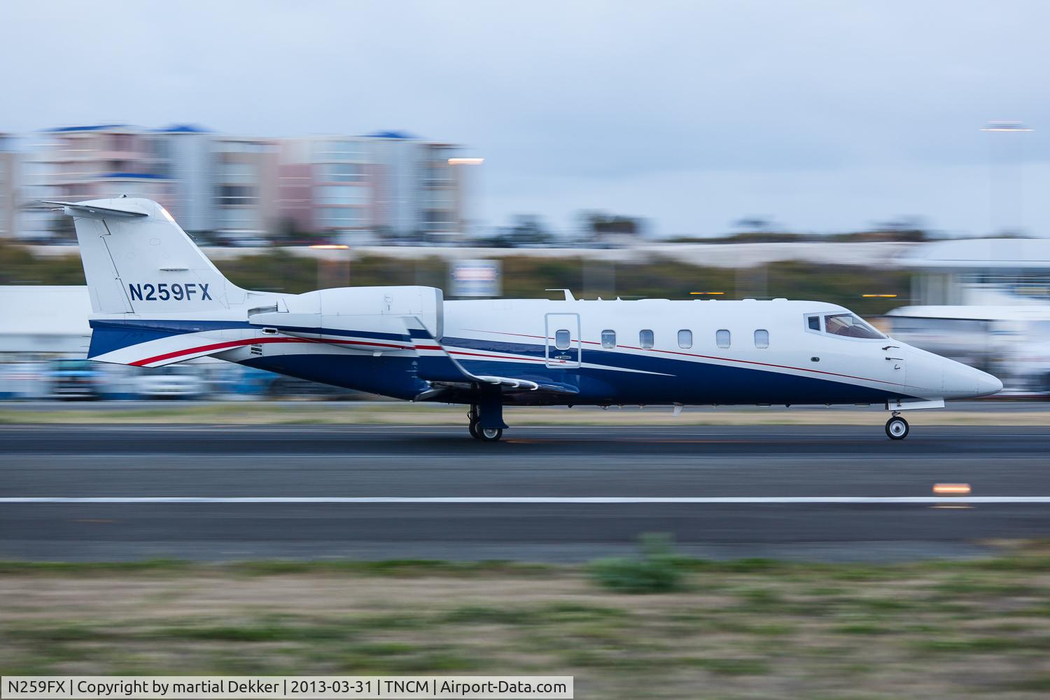 N259FX, 2005 Learjet 60 C/N 295, landing SXM