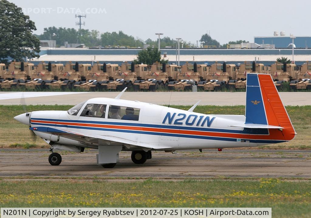 N201N, Mooney M20J 201 C/N 24-0693, AirVenture 2012