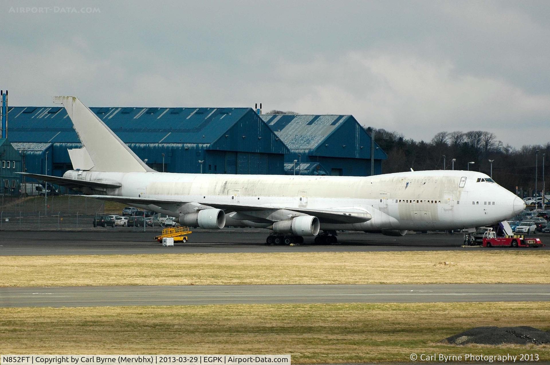 N852FT, 1970 Boeing 747-122 C/N 19757, Now looking very sorry for itself. Taken from 'The Mound'.