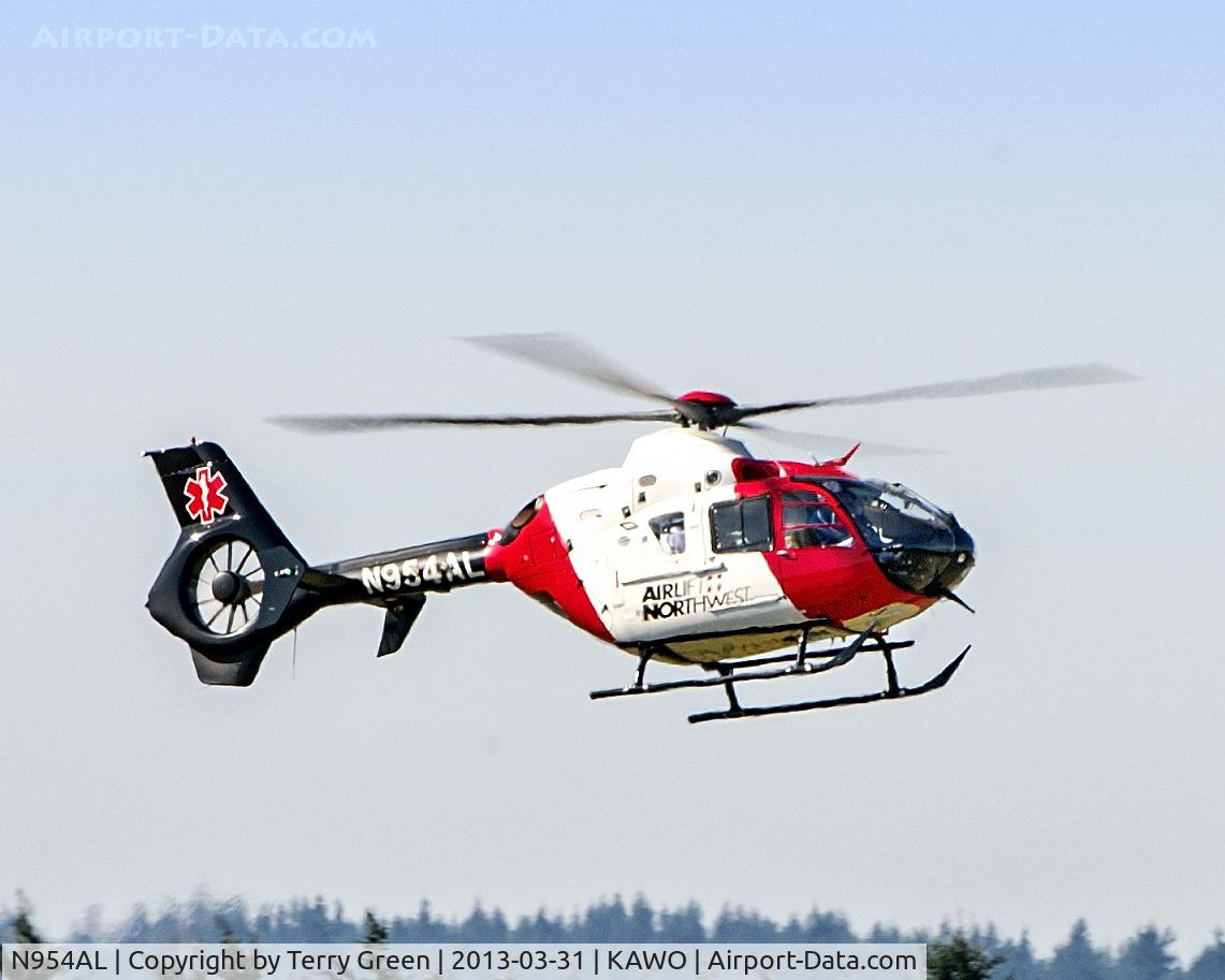 N954AL, 2008 Eurocopter EC-135T-2+ C/N 0694, N954AL 2008 Eurocopter Deutschland Gmbh EC 135 T2+ C/N 0694