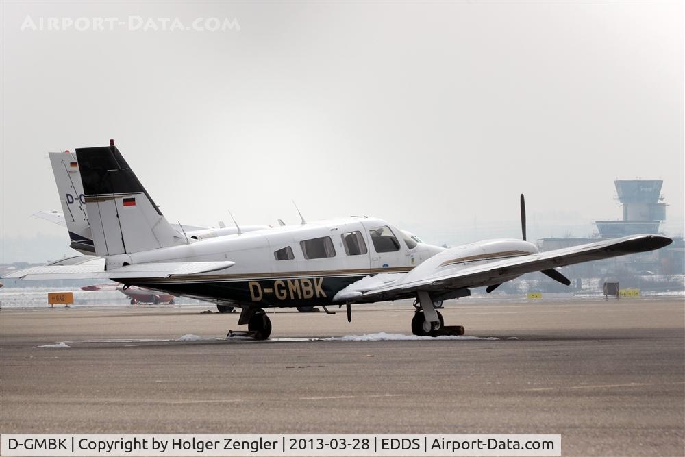 D-GMBK, Piper PA-34-220T Seneca III C/N 34-8233035, Resting on GAT....