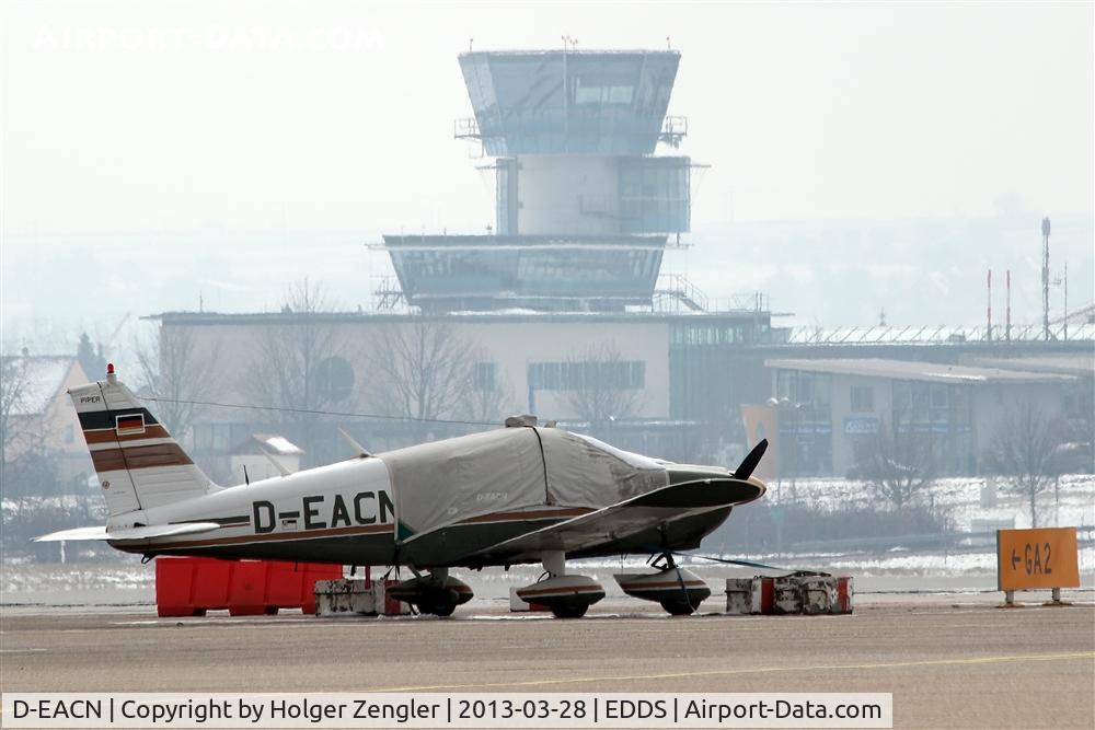 D-EACN, 1970 Piper PA-28-180 Cherokee F C/N 28-7105041, Waiting for sunshiny days....