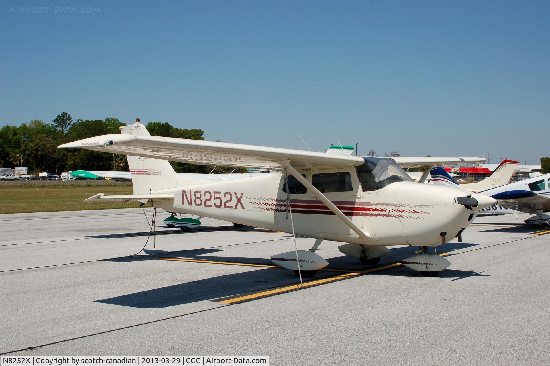 N8252X, 1961 Cessna 172C C/N 17248752, 1961 Cessna 172C, N8252X, at Crystal River Airport, Crystal River, FL