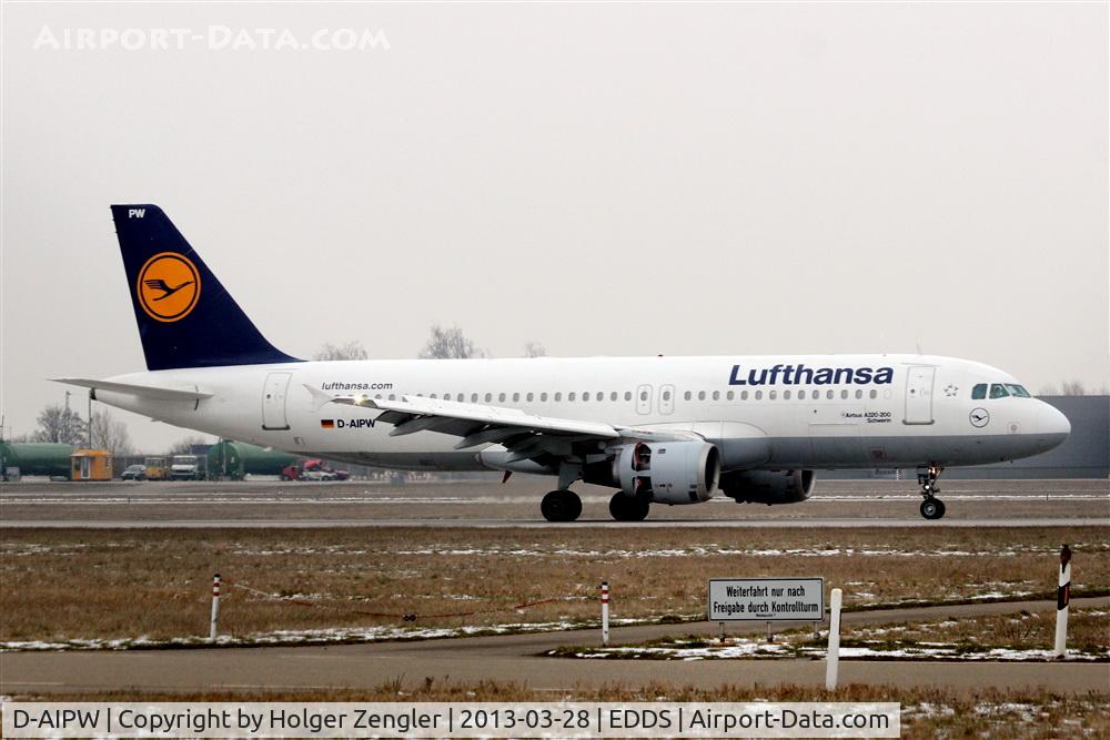 D-AIPW, 1990 Airbus A320-211 C/N 137, After a short jump from FRA......