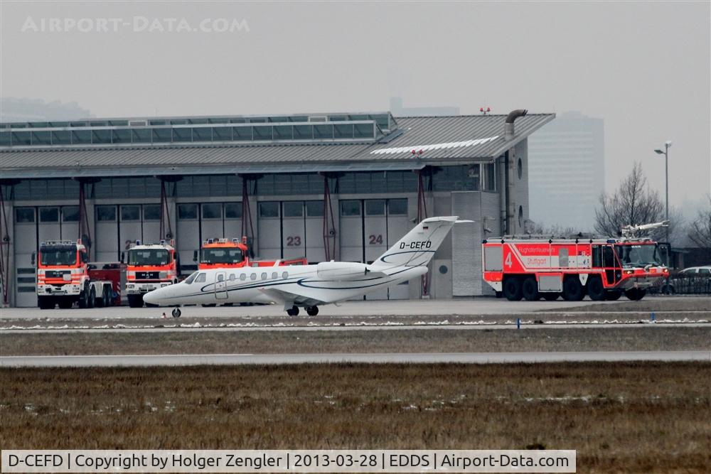 D-CEFD, 2006 Cessna 525B CitationJet CJ3 C/N 525B-0120, On taxi to parking position.....