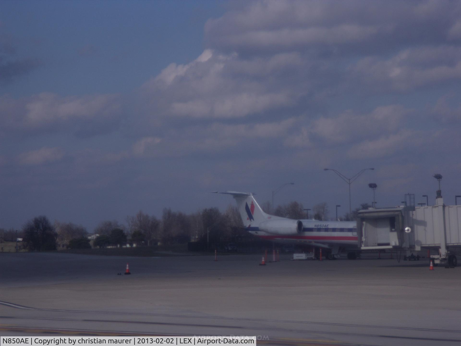 N850AE, 2003 Embraer ERJ-140LR (EMB-135KL) C/N 145722, ERJ-135KL