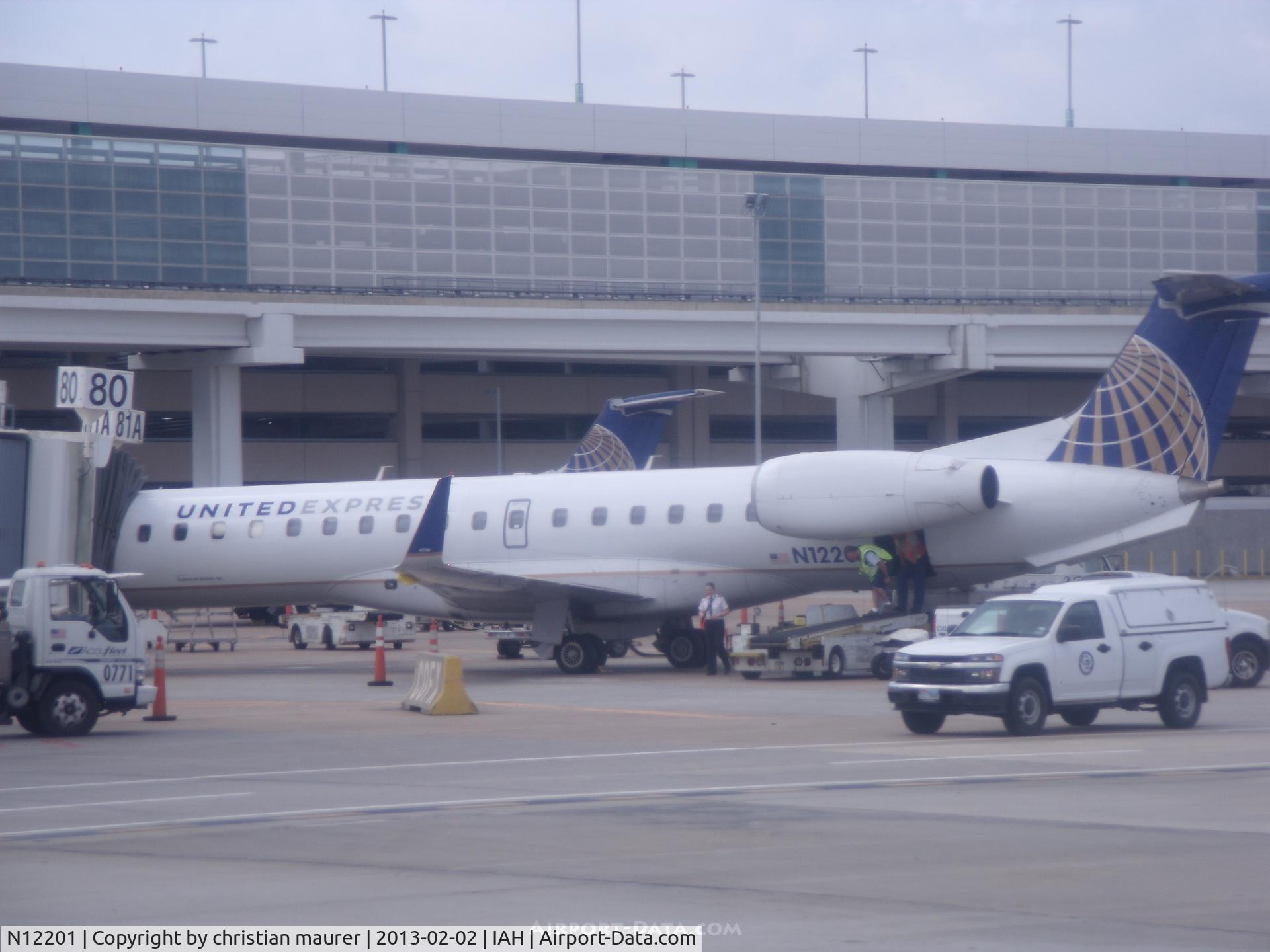 N12201, 2006 Embraer ERJ-145XR (EMB-145XR) C/N 14500959, united express