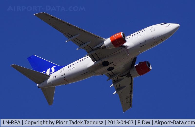 LN-RPA, 1998 Boeing 737-683 C/N 28290, Dublin