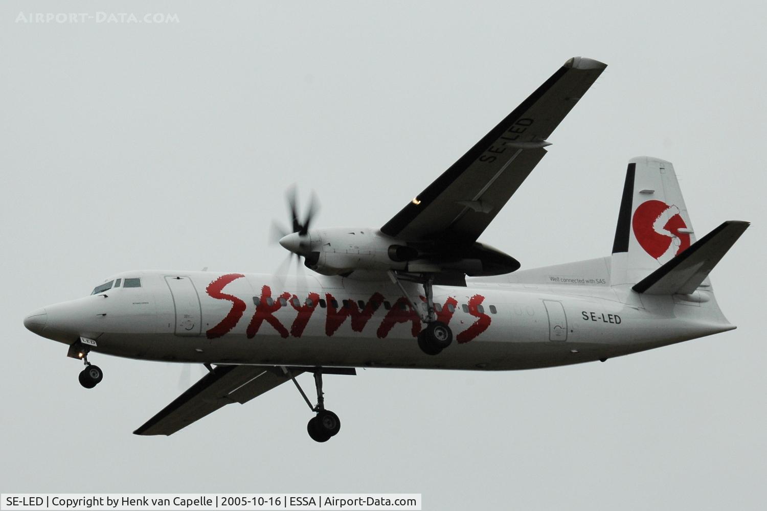 SE-LED, 1987 Fokker 50 C/N 20111, Skyways Fokker 50 approaching Stockholm Arlanda airport, Sweden.