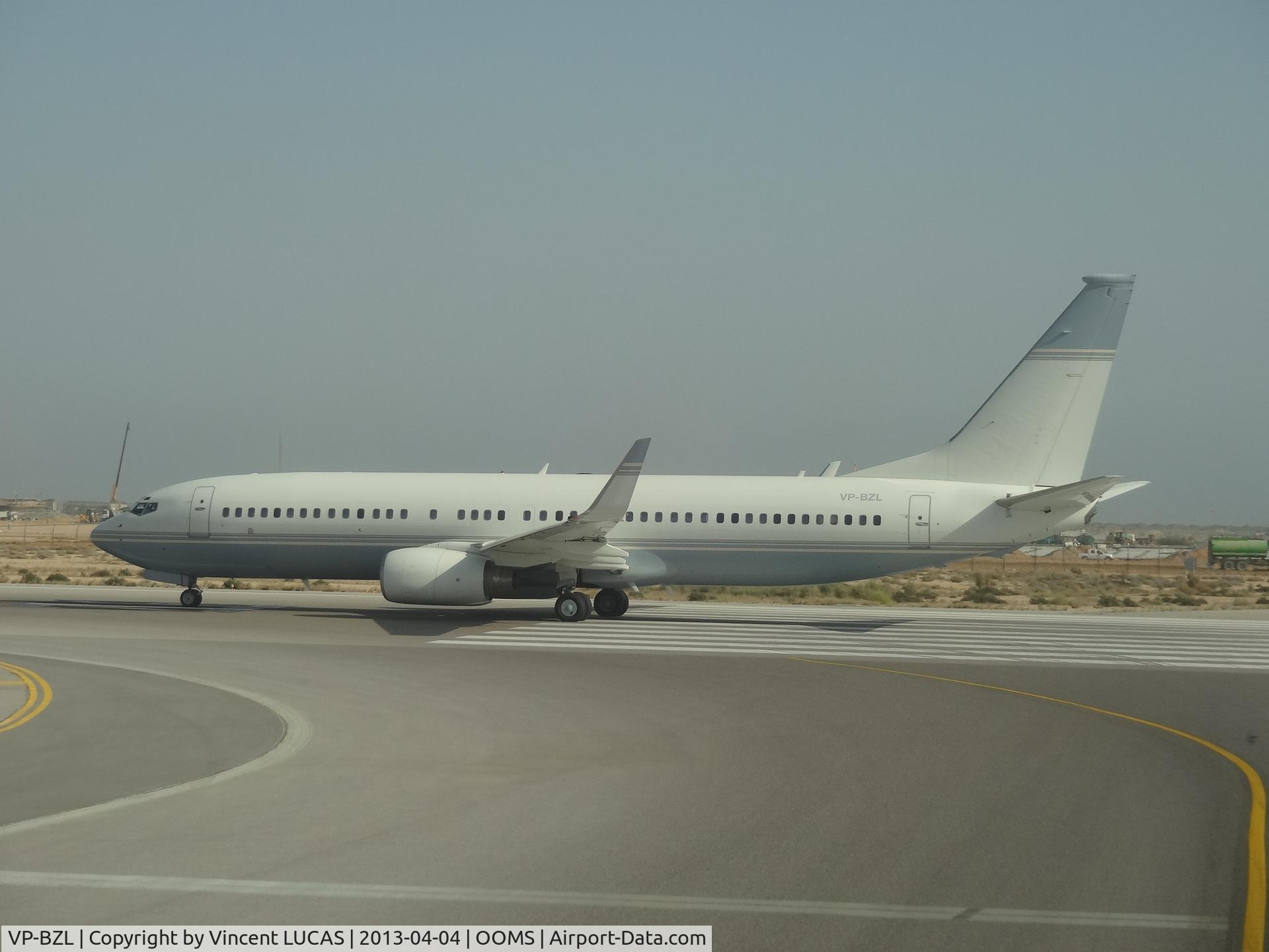 VP-BZL, 2001 Boeing 737-8DV C/N 32915, Take off Mascate Airport 04/04/2013