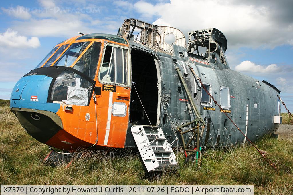 XZ570, 1976 Westland Sea King HAS.5 C/N WA838, A trials aircraft. At the Fire School, Predannack.