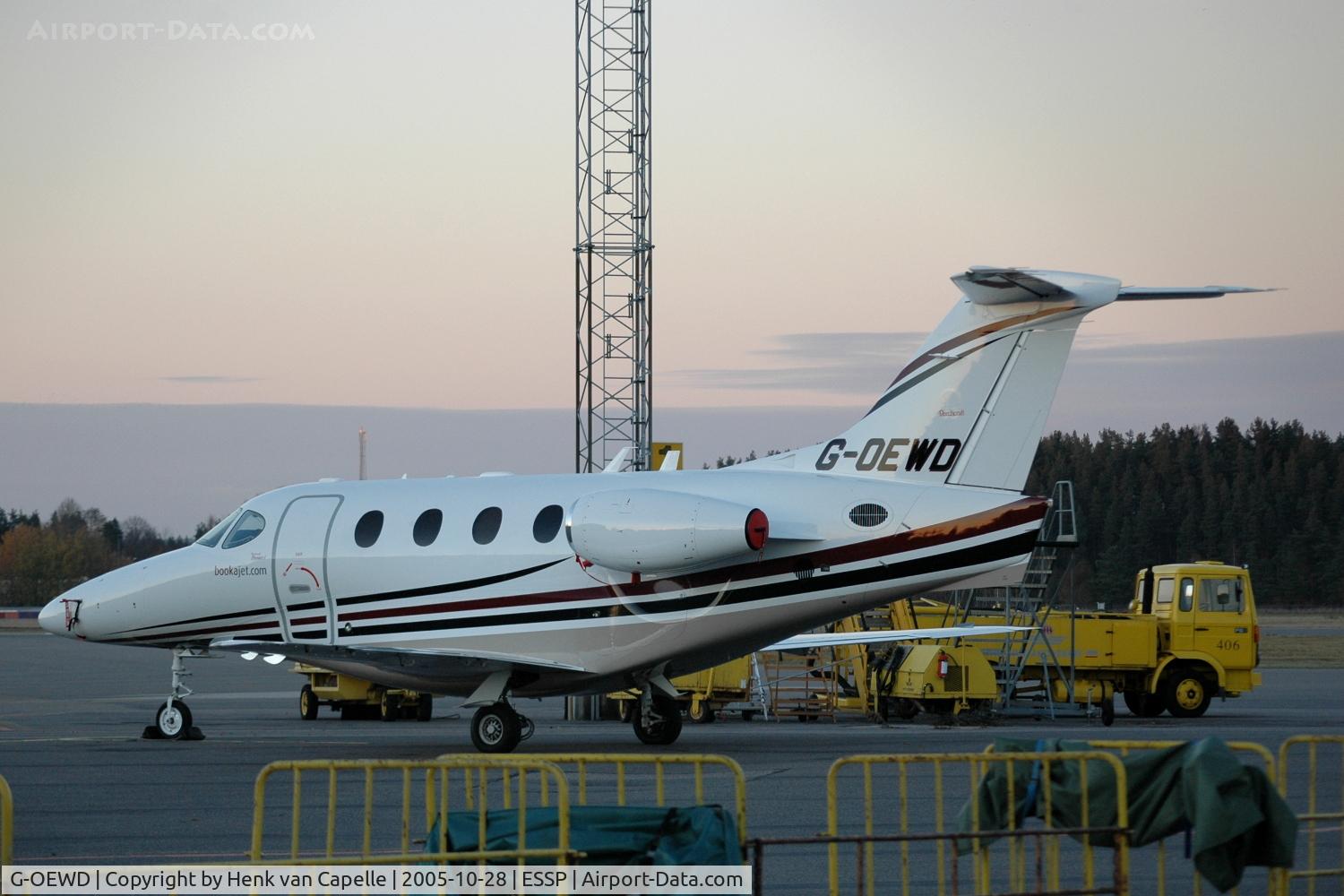 G-OEWD, 2005 Raytheon 390 Premier 1 C/N RB-126, Raytheon Premier I of Bookajet Aircraft Management parked at Norrköping Kungsängen airport, Sweden.