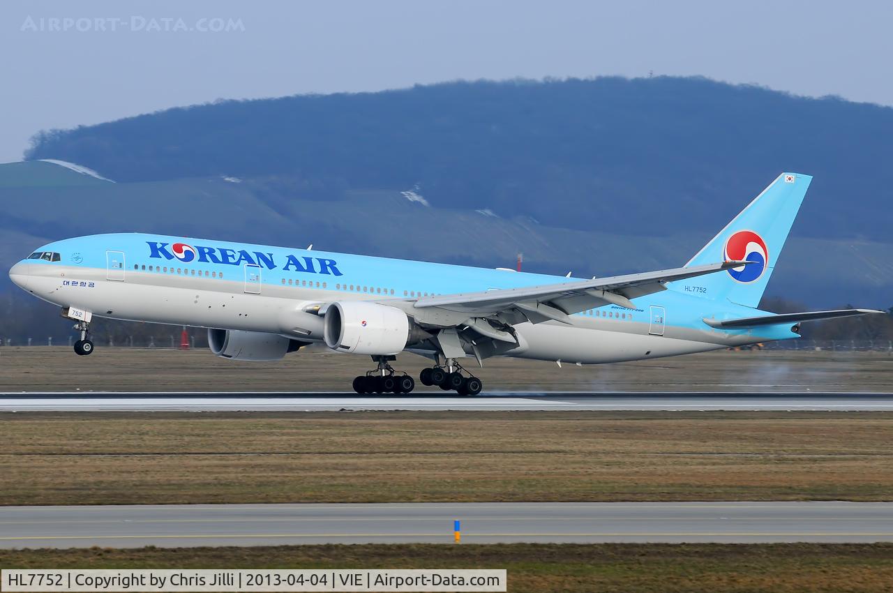 HL7752, 2007 Boeing 777-2B5/ER C/N 34211, Korean Air