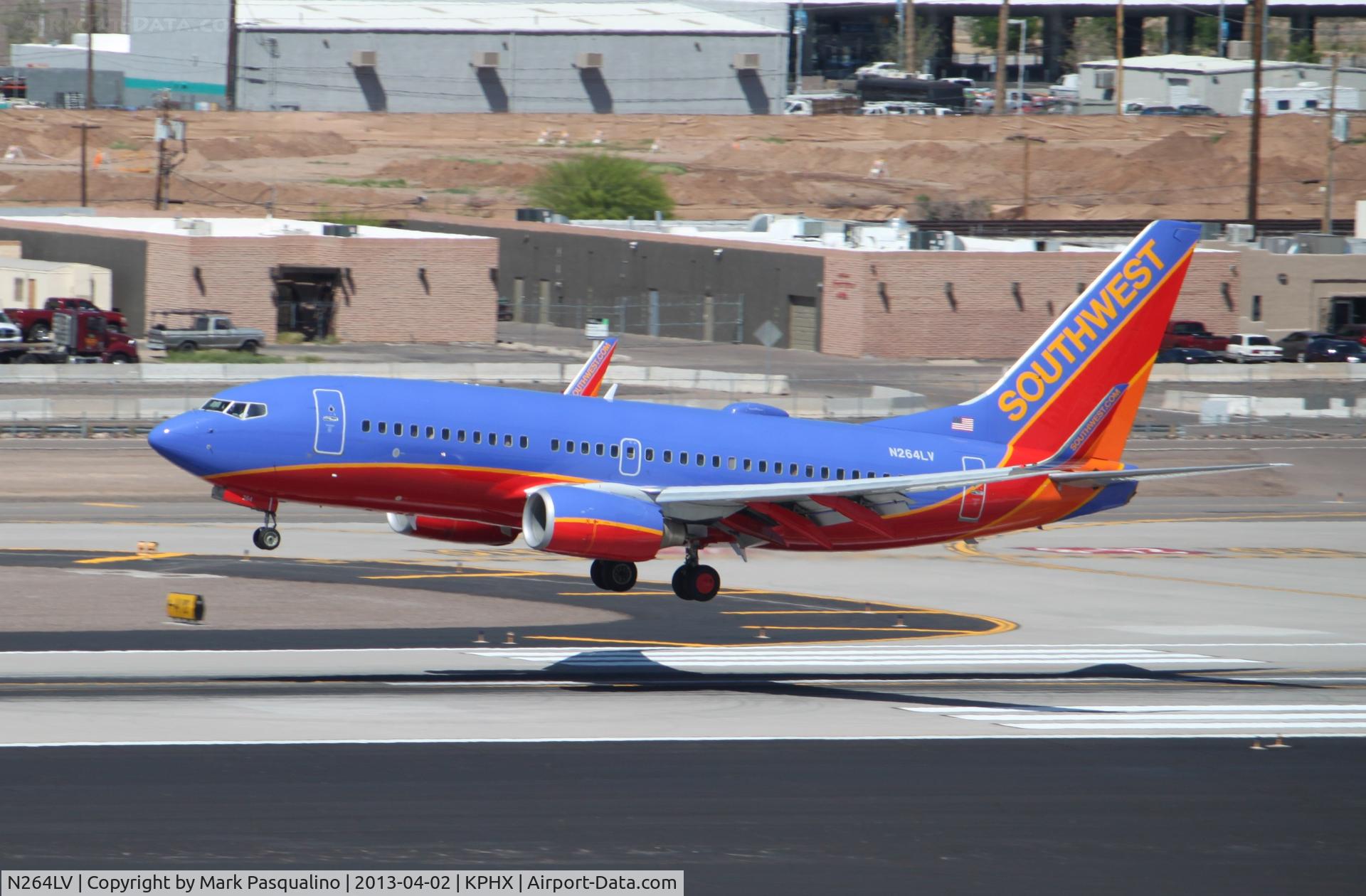 N264LV, 2007 Boeing 737-7H4 C/N 32521, Boeing 737-700