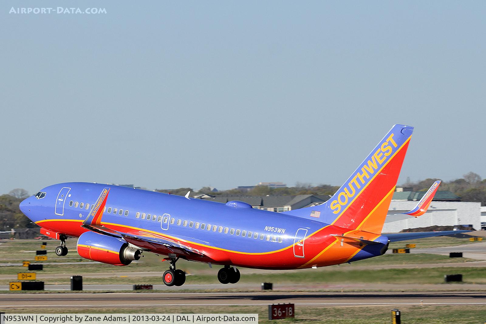 N953WN, 2010 Boeing 737-7H4 C/N 36668, Southwest Airlines at Dallas Love Field