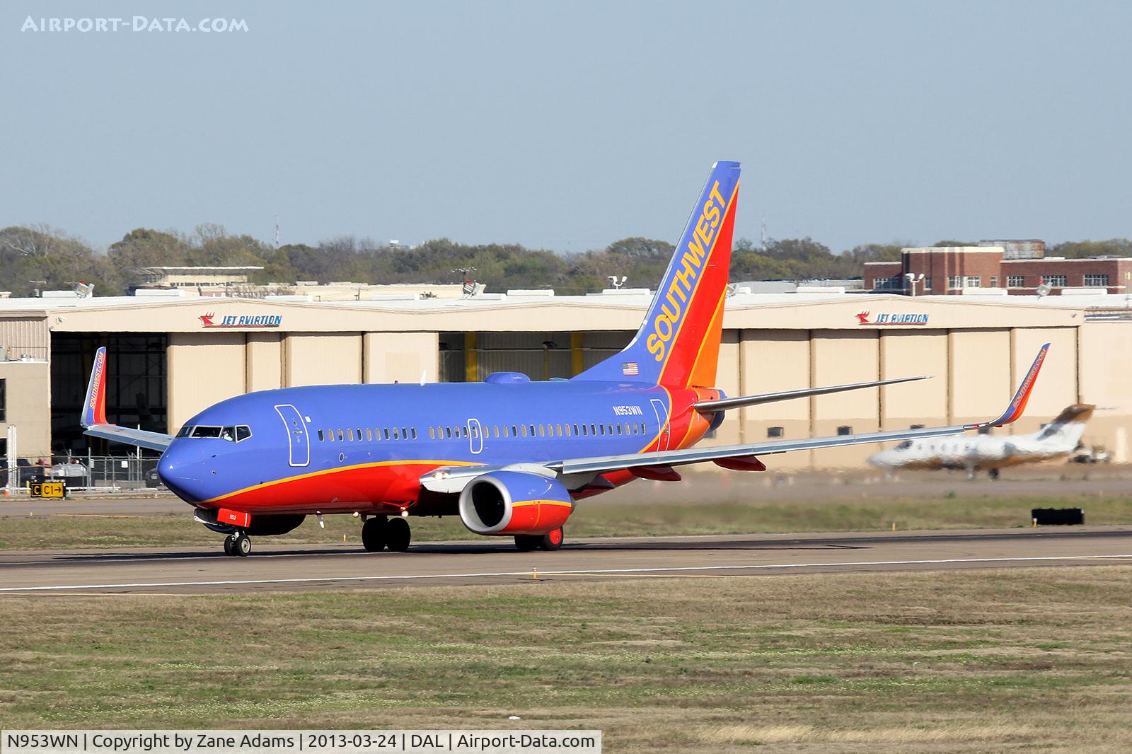 N953WN, 2010 Boeing 737-7H4 C/N 36668, Southwest Airlines at Dallas Love Field