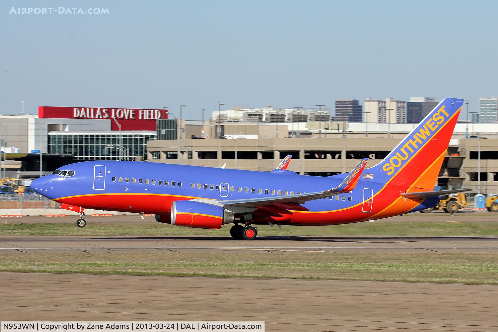 N953WN, 2010 Boeing 737-7H4 C/N 36668, Southwest Airlines at Dallas Love Field