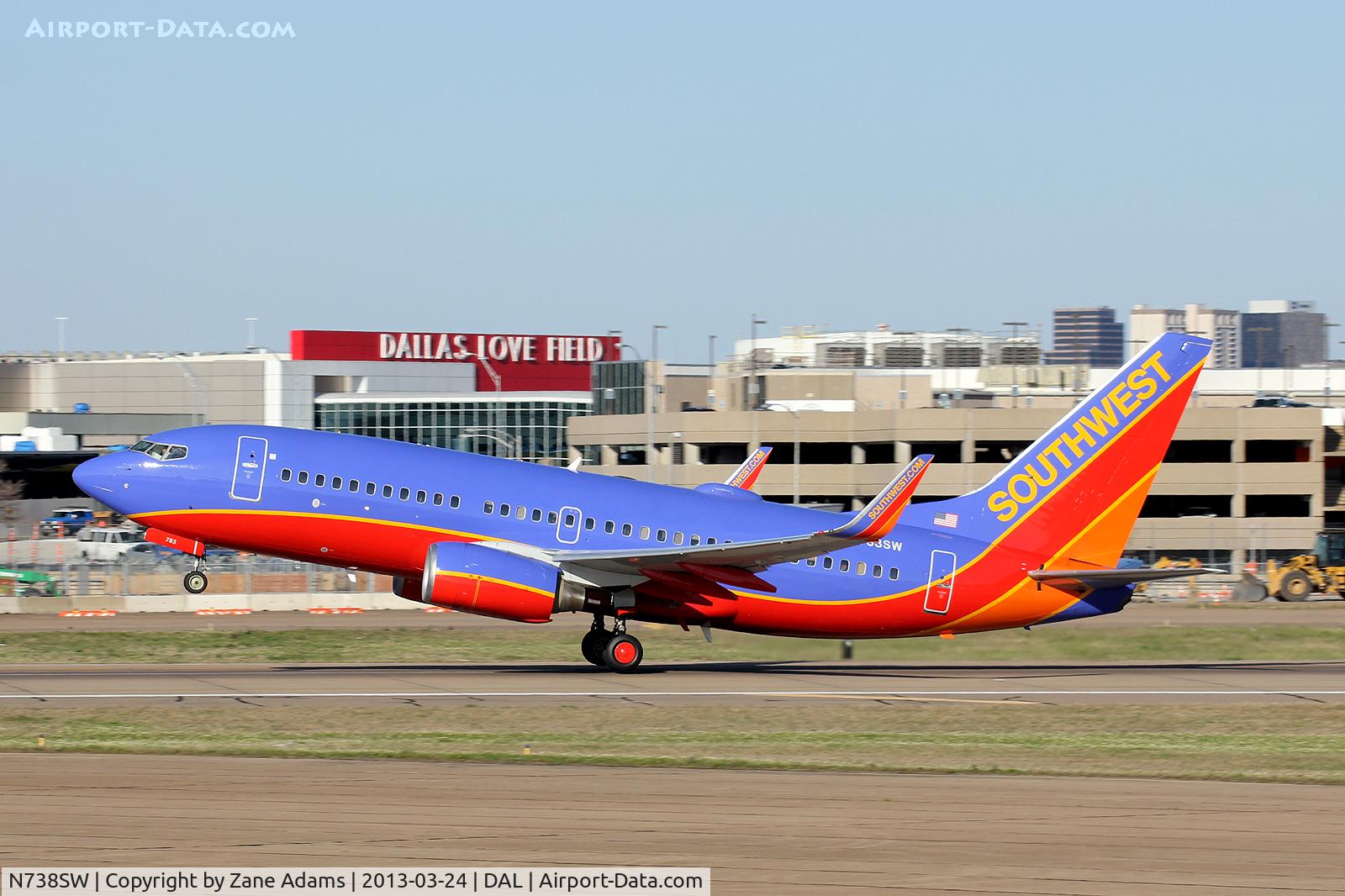 N738SW, 1977 Cessna 172N C/N 17270210, Southwest Airlines at Dallas Love Field