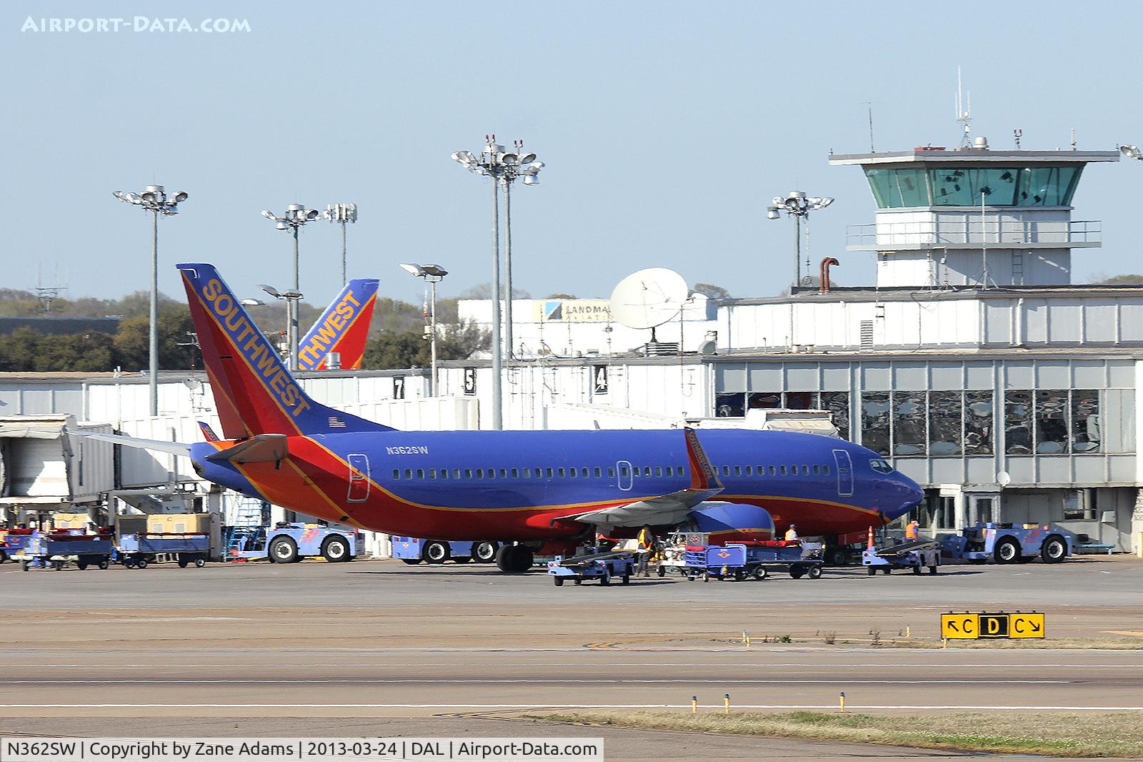 N362SW, 1992 Boeing 737-3H4 C/N 26573, Southwest Airlines at Dallas Love Field