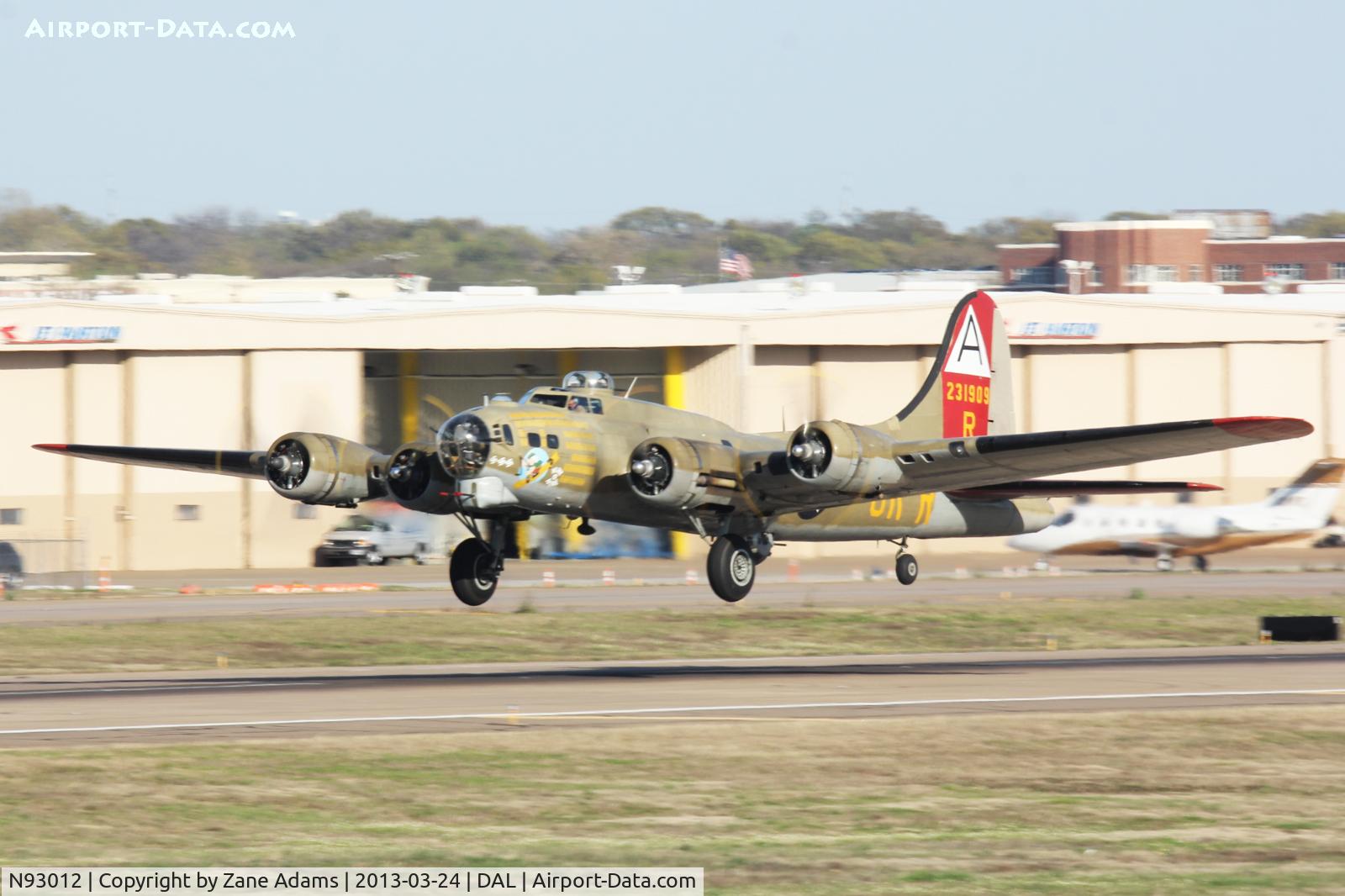 N93012, 1944 Boeing B-17G-30-BO Flying Fortress C/N 32264, Collings Foundation B-17 at Dallas Love Field