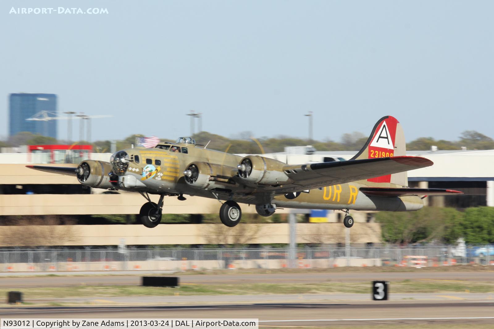 N93012, 1944 Boeing B-17G-30-BO Flying Fortress C/N 32264, Collings Foundation B-17 at Dallas Love Field
