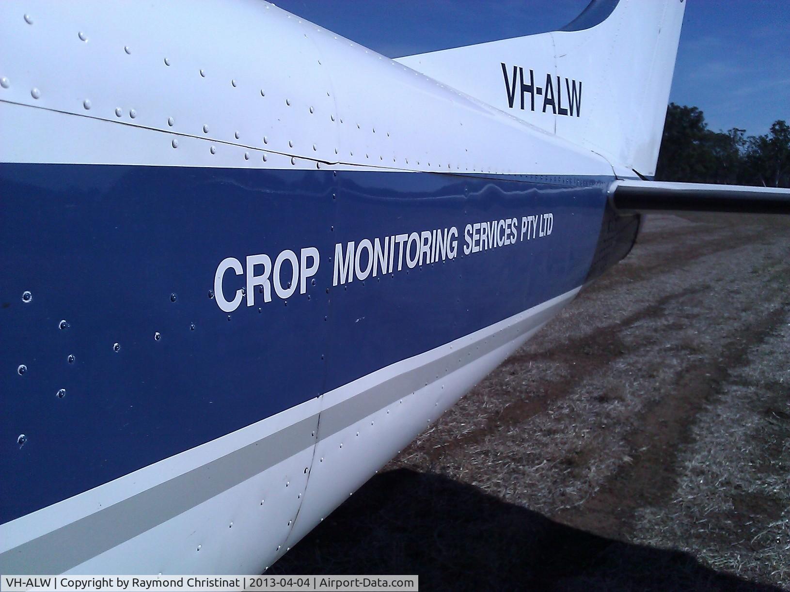 VH-ALW, 1972 Cessna 182P Skylane C/N 18261173, Best all around for field landing.