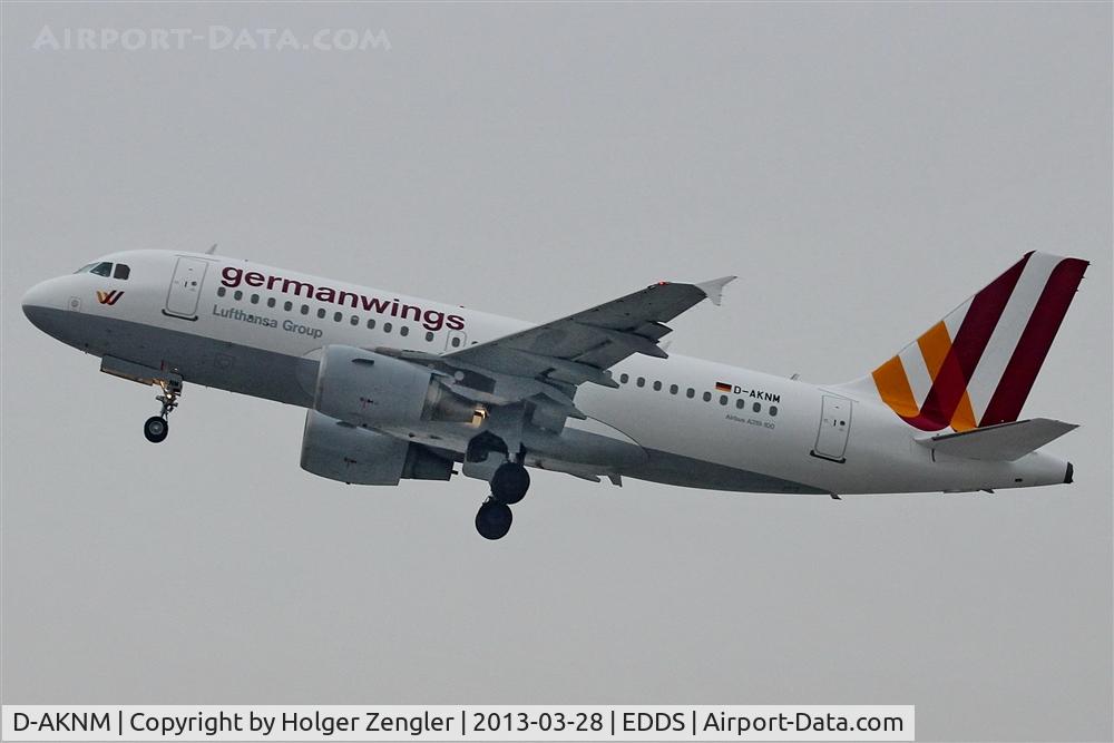 D-AKNM, 1999 Airbus A319-112 C/N 1089, Up and away after take off on rwy 25......
