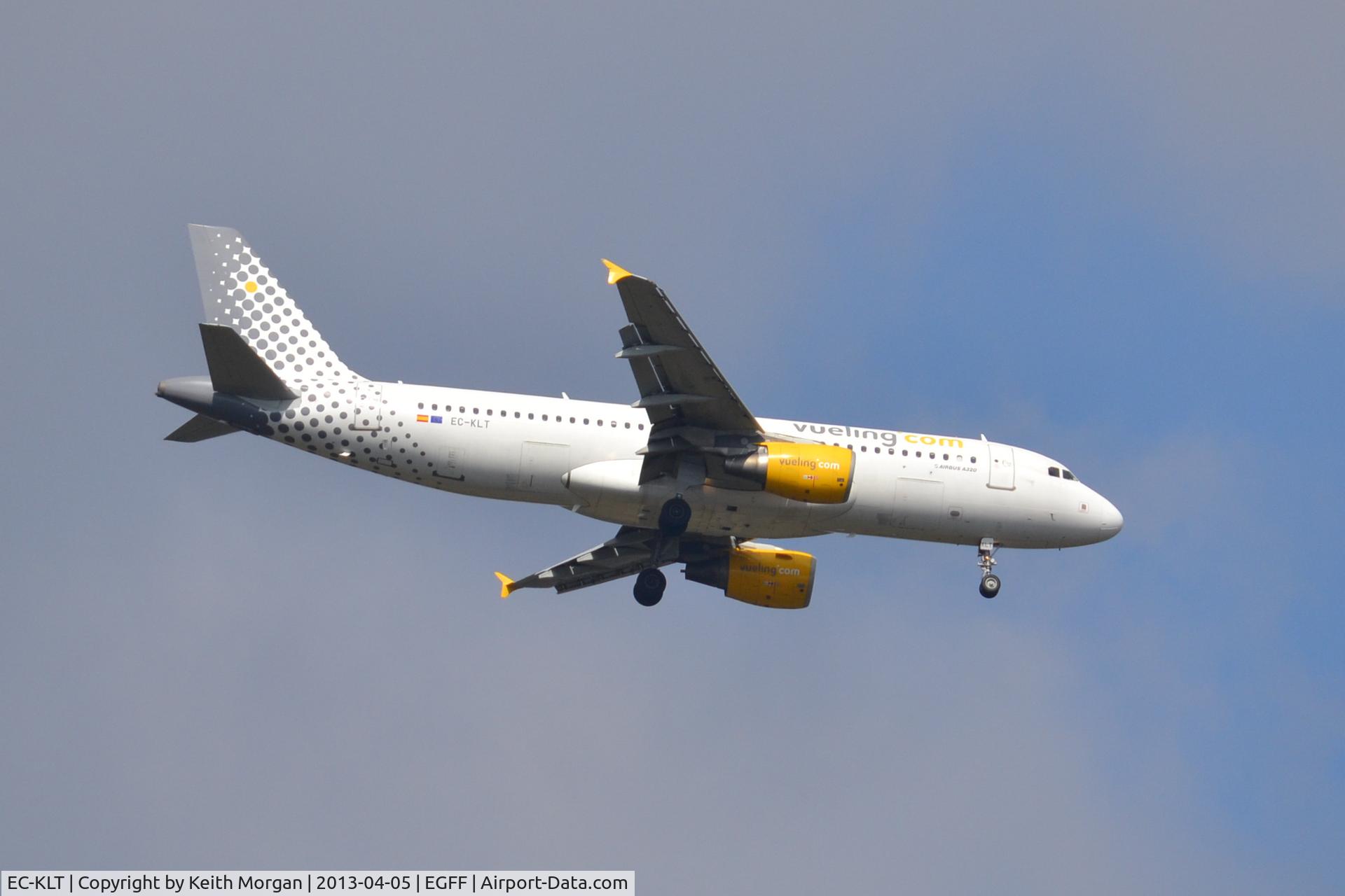 EC-KLT, 2007 Airbus A320-216 C/N 3376, EC-KLT Vueling