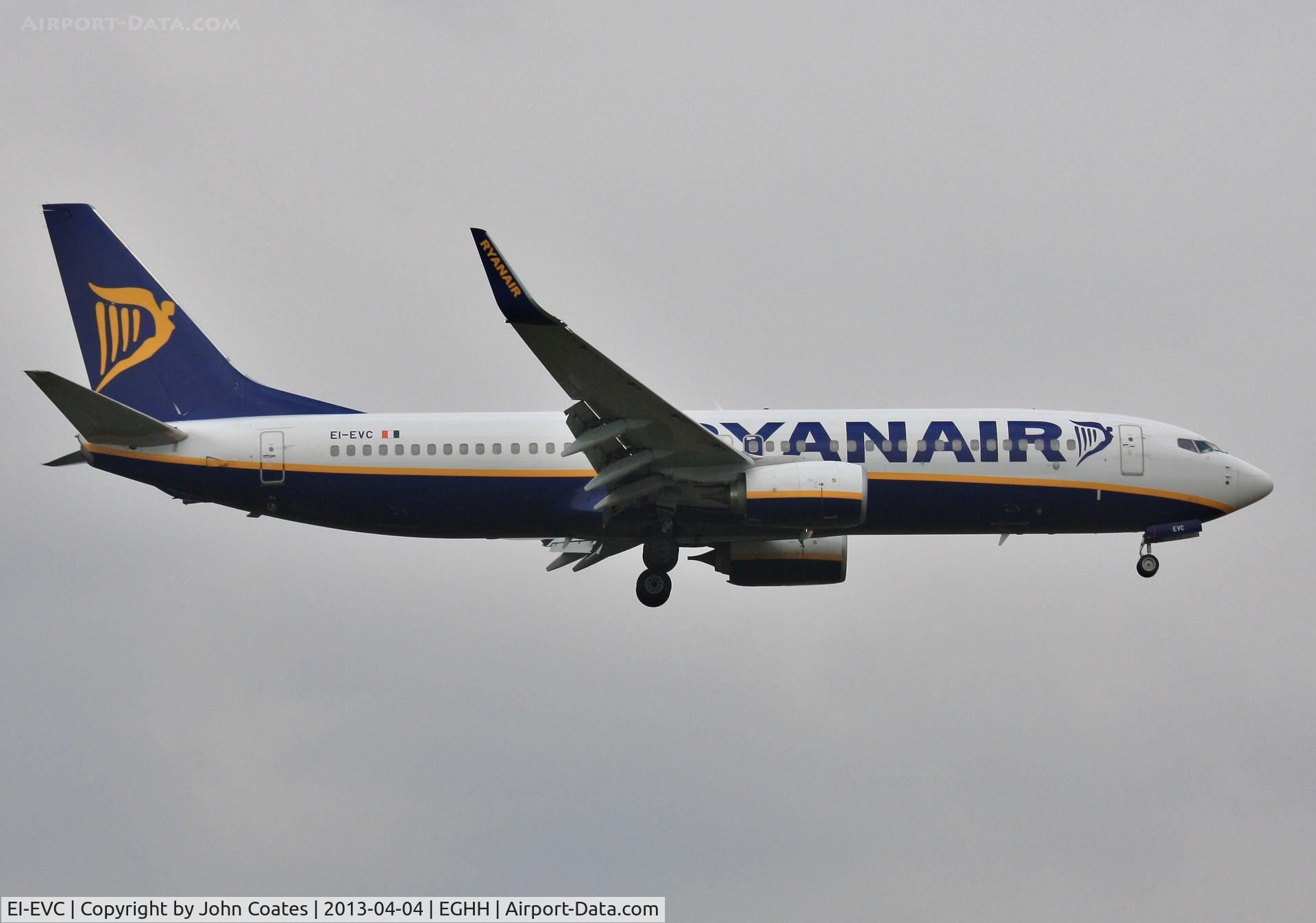 EI-EVC, 2012 Boeing 737-8AS C/N 40286, Resident Ryanair about to land