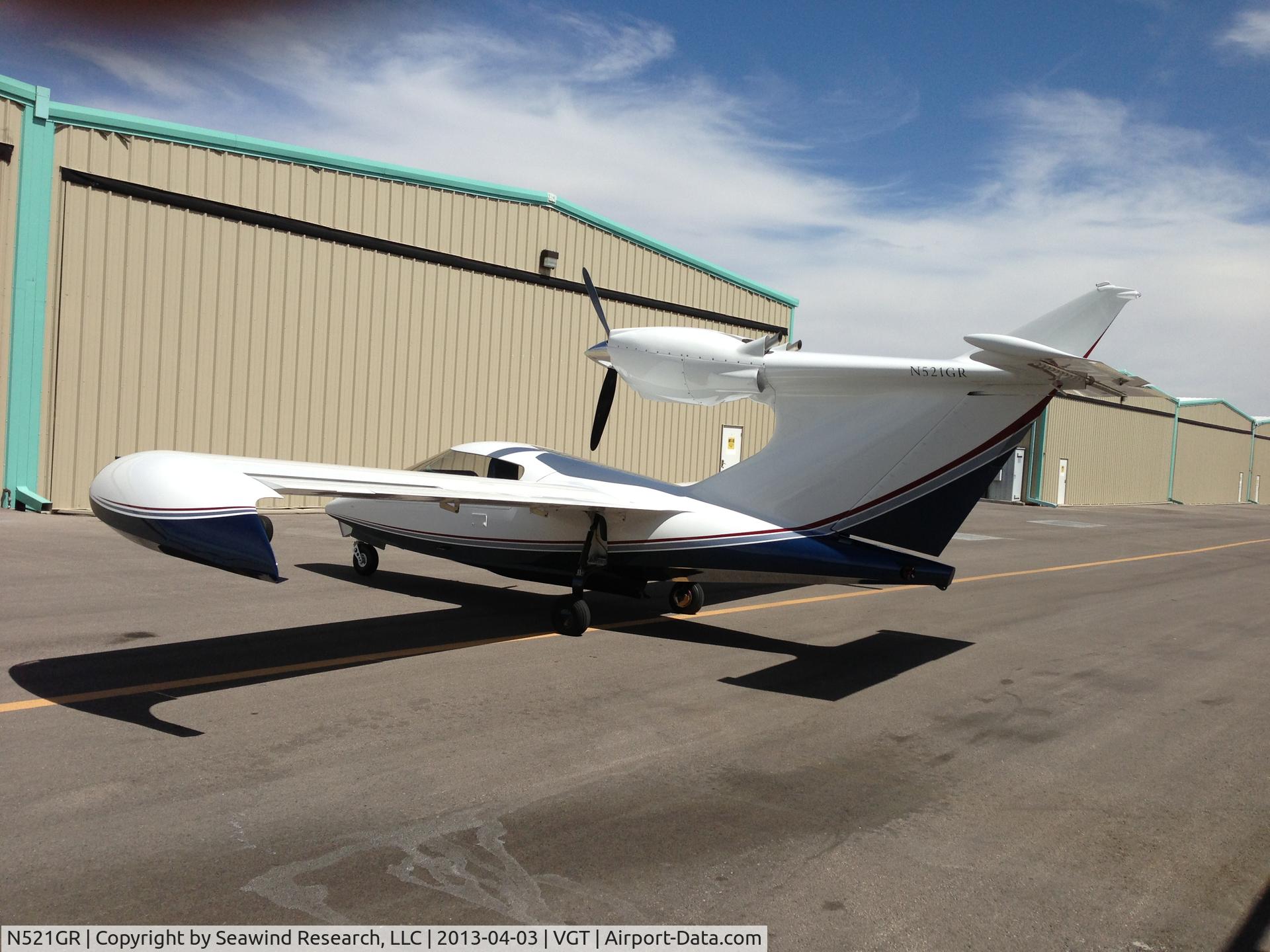 N521GR, 2000 Seawind 3000 C/N 23, New stripes for GR