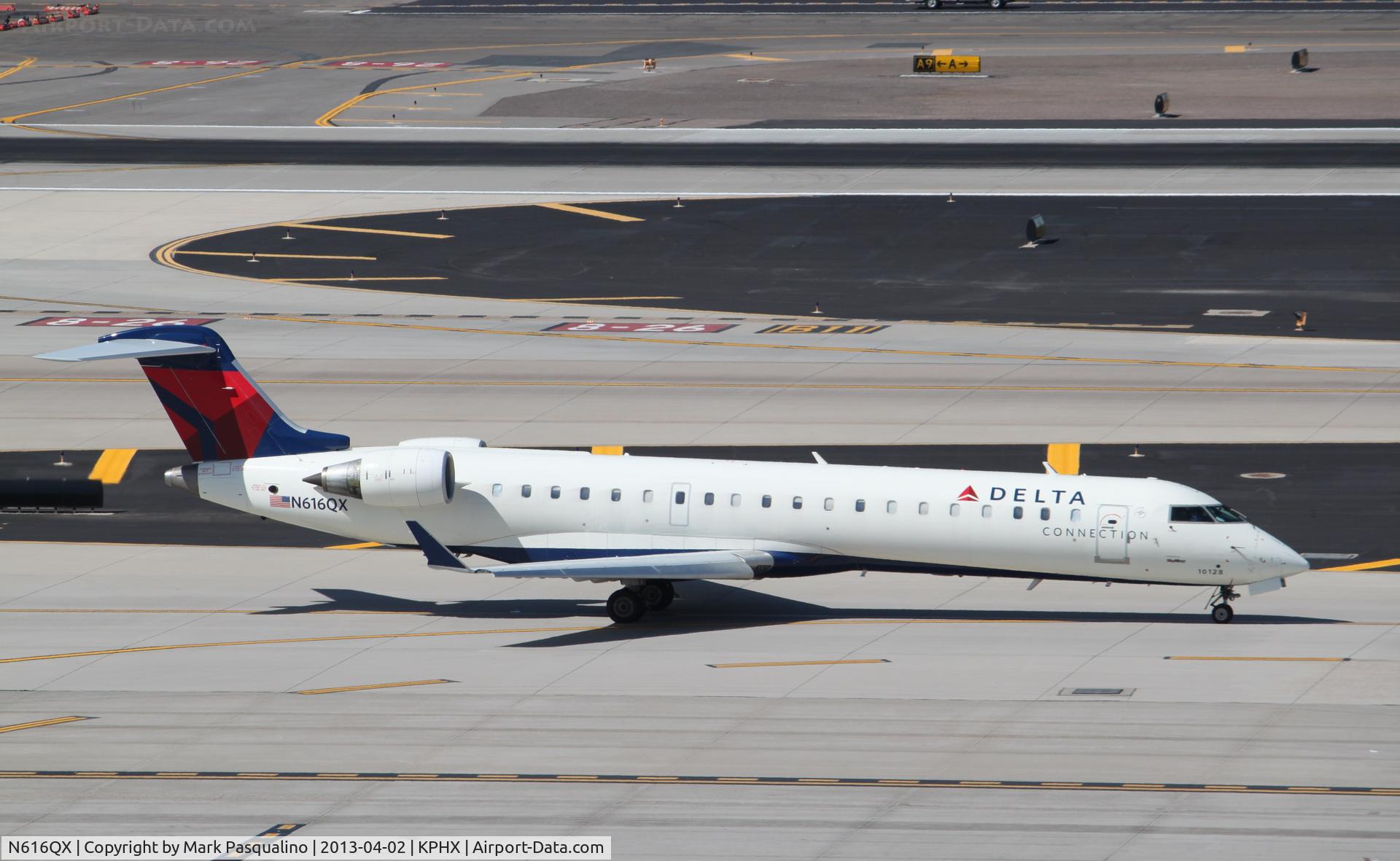 N616QX, 2003 Bombardier CRJ-701 (CL-600-2C10) C/N 10128, CL-600-2C10