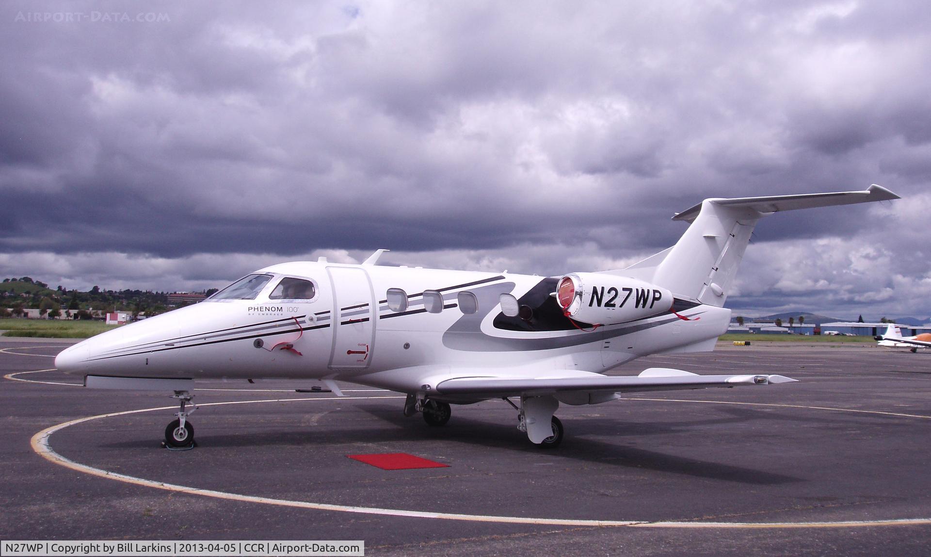 N27WP, 2009 Embraer EMB-500 Phenom 100 C/N 50000058, Theatrical lighting fore this beauty.