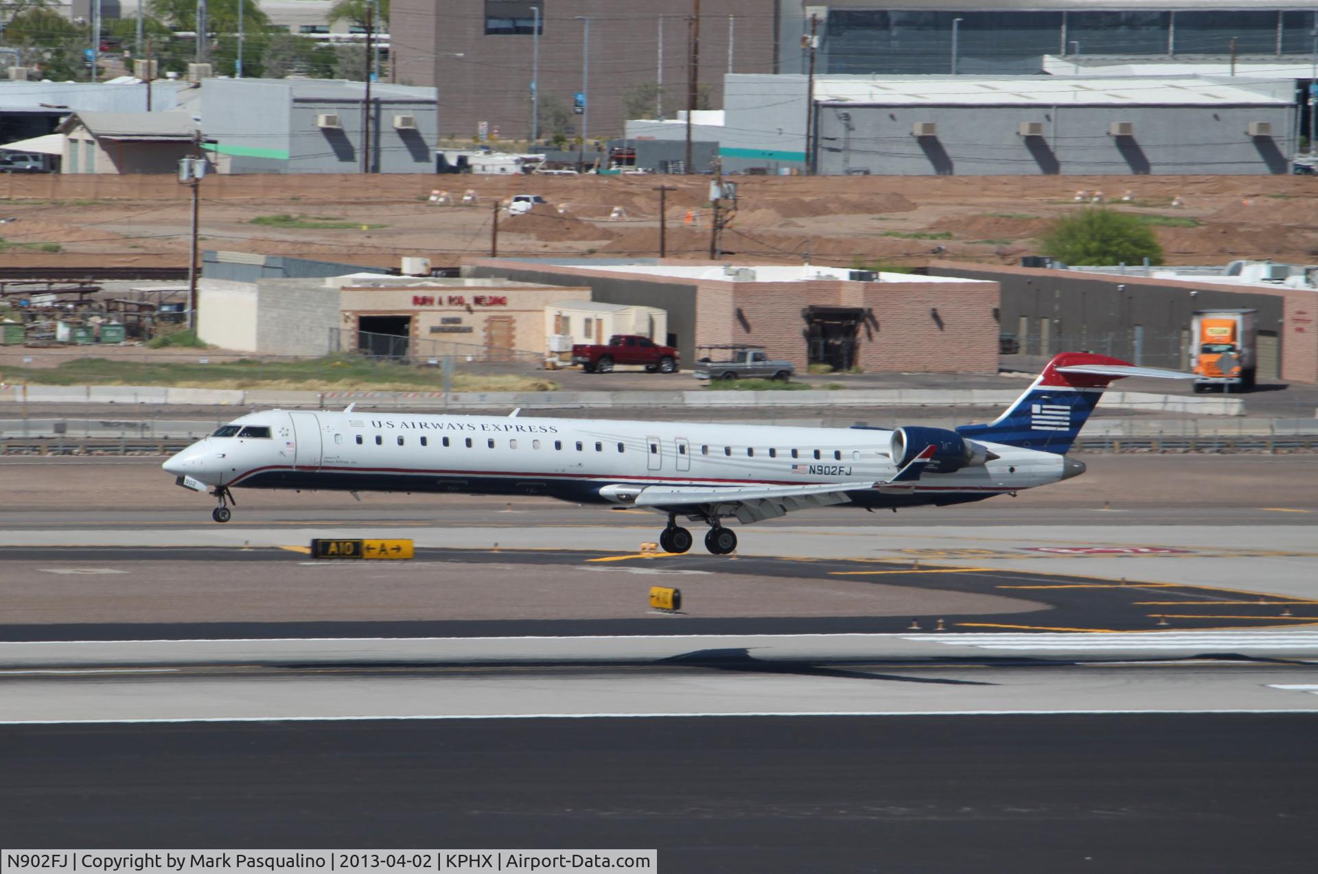 N902FJ, 2003 Bombardier CRJ-900ER (CL-600-2D24) C/N 15002, CL600-2D24