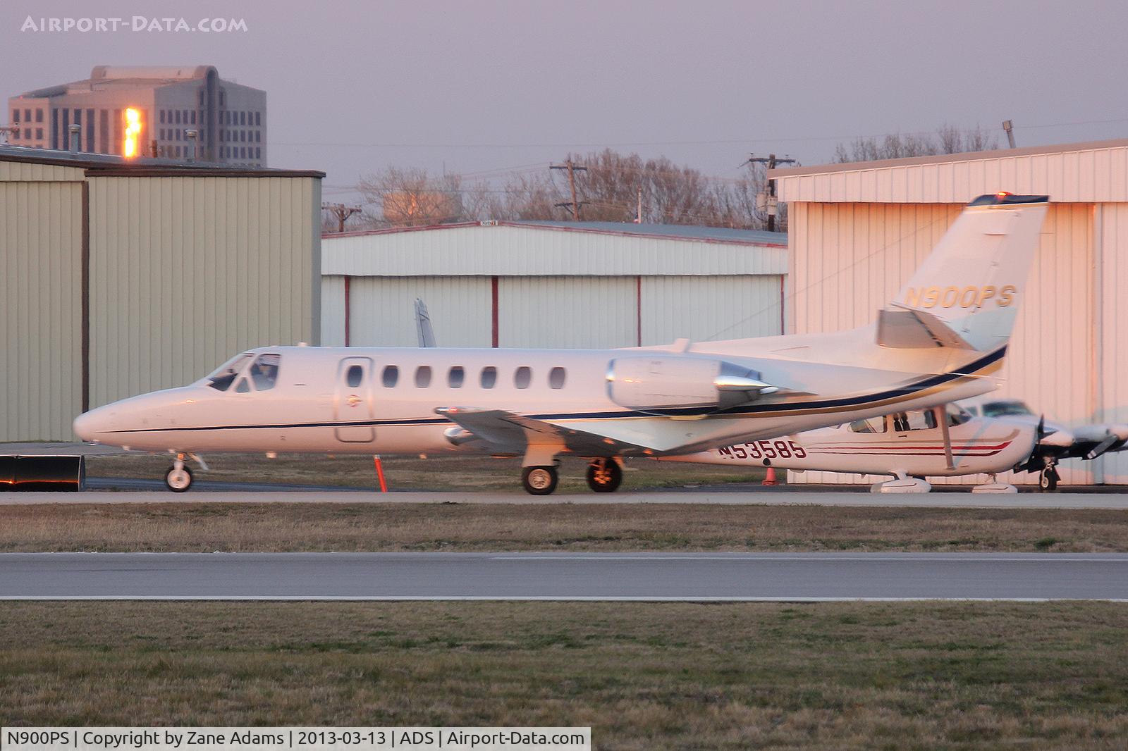 N900PS, 1991 Cessna 560 Citation V C/N 560-0118, At Addison Airport