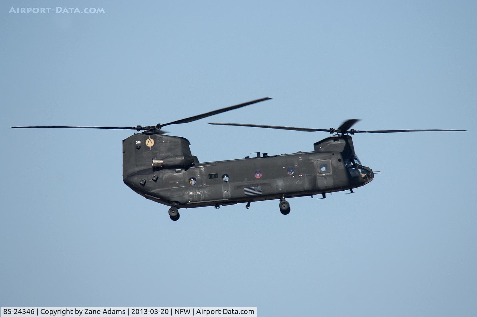 85-24346, 1985 Boeing CH-47D Chinook C/N M.3116, US Army Chinook landing at NAS Fort Worth