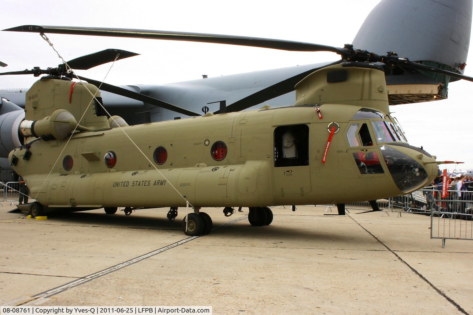 08-08761, 2008 Boeing CH-47F Chinook C/N M8761, Boeing CH-47F Chinook, Paris Le Bourget Airport (LFPB-LBG)