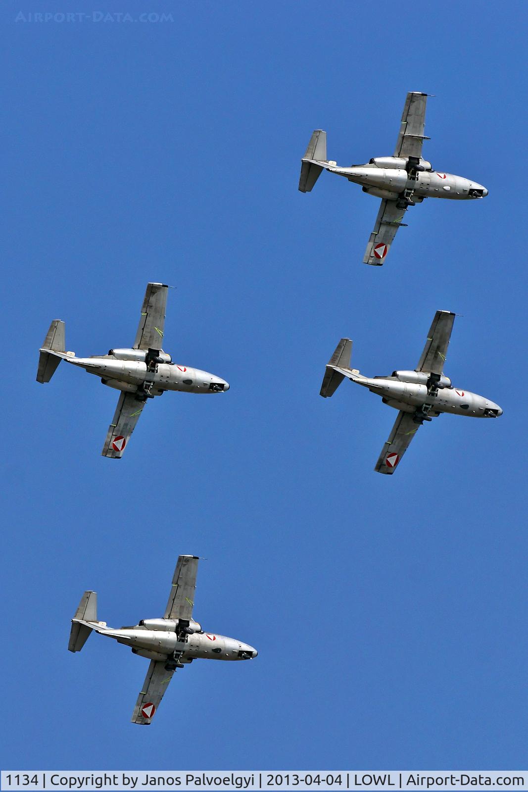 1134, Saab 105OE C/N 105434, Austrian Airforce Formation over LOWL/LNZ