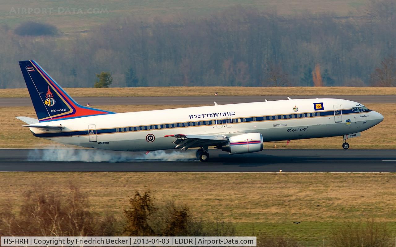 HS-HRH, 1990 Boeing 737-448 C/N 24866, touchdown RW09