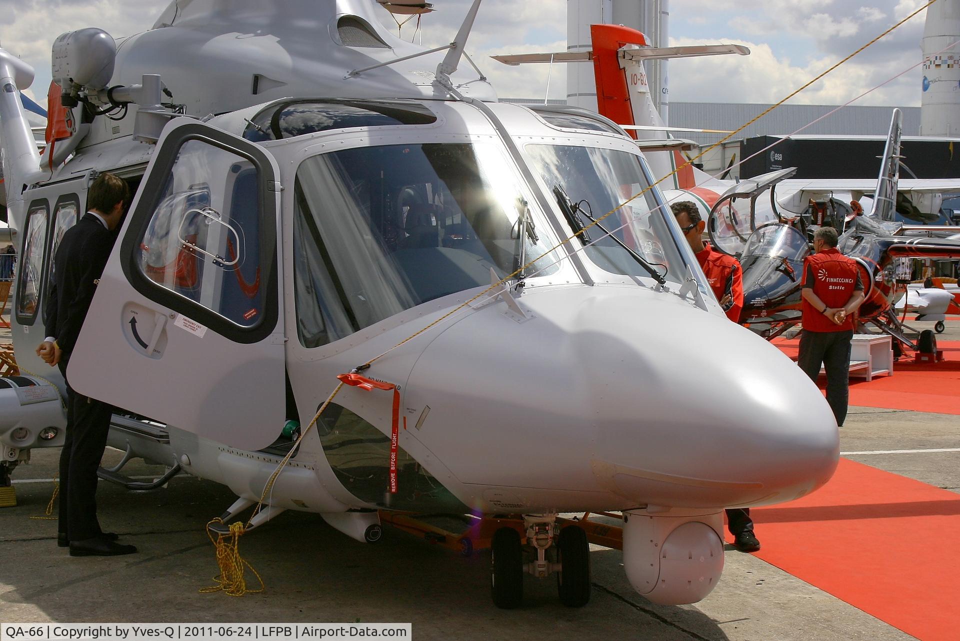 QA-66, 2011 AgustaWestland AW-139 C/N 31355, Agusta Westland AW 139 (cn 31355), Paris Le Bourget (LFPB-LBG). The 400th unit exposed here is for Qatar Emiri Air Force