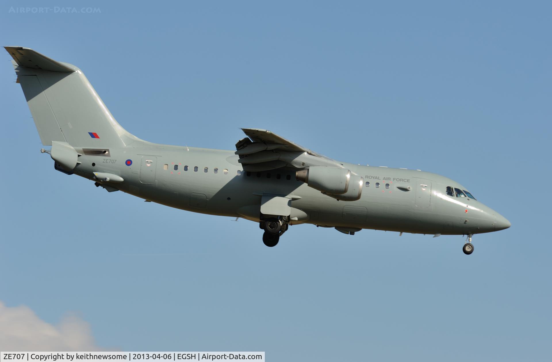 ZE707, 1991 British Aerospace BAe.146-200QC Quick Change C/N E2188, Making one of many approach's this week !