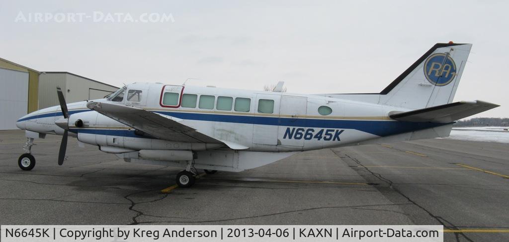 N6645K, 1983 Beech C99 Airliner C/N U-209, Beech C-99 of Bemidji Aviation Services on the line.