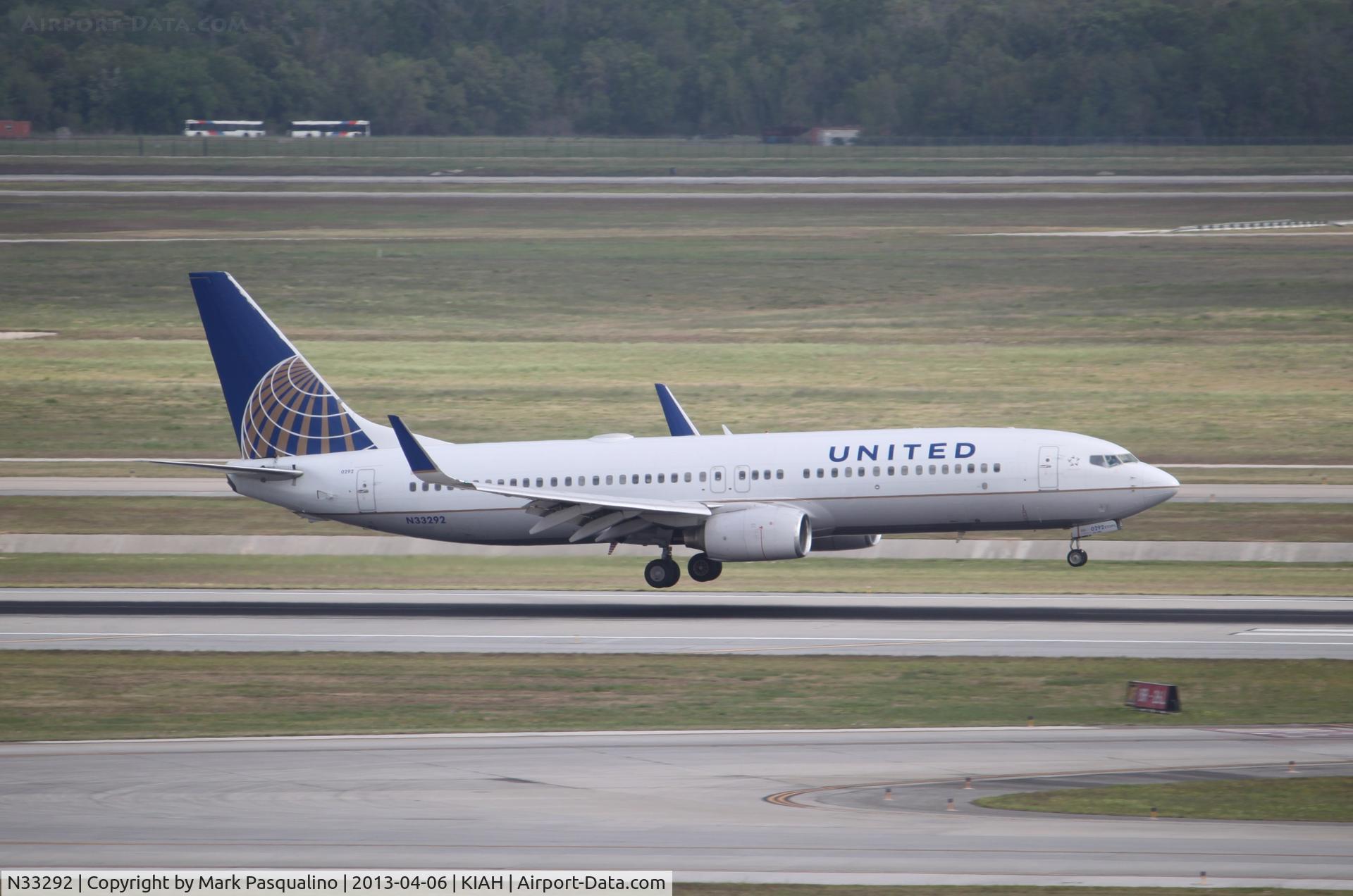 N33292, 2004 Boeing 737-824 C/N 33455, Boeing 737-800