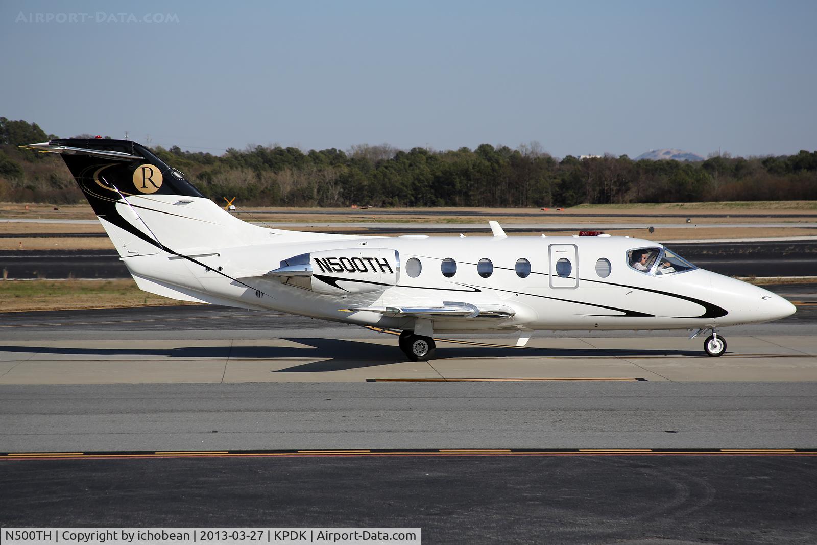 N500TH, 1999 Raytheon Aircraft Company 400A C/N RK-246, Canon 5D Mark III / Canon 28-135 L IS
