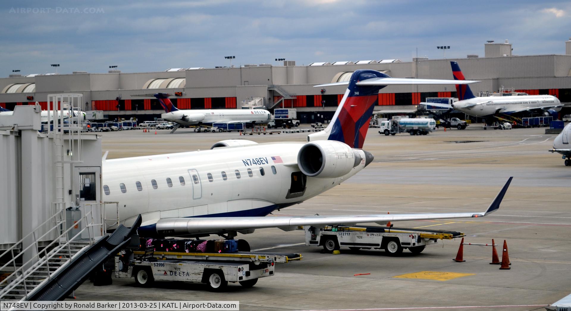N748EV, 2004 Canadair CRJ-700 (CL-600-2C10) Regional Jet C/N 10158, Atlanta