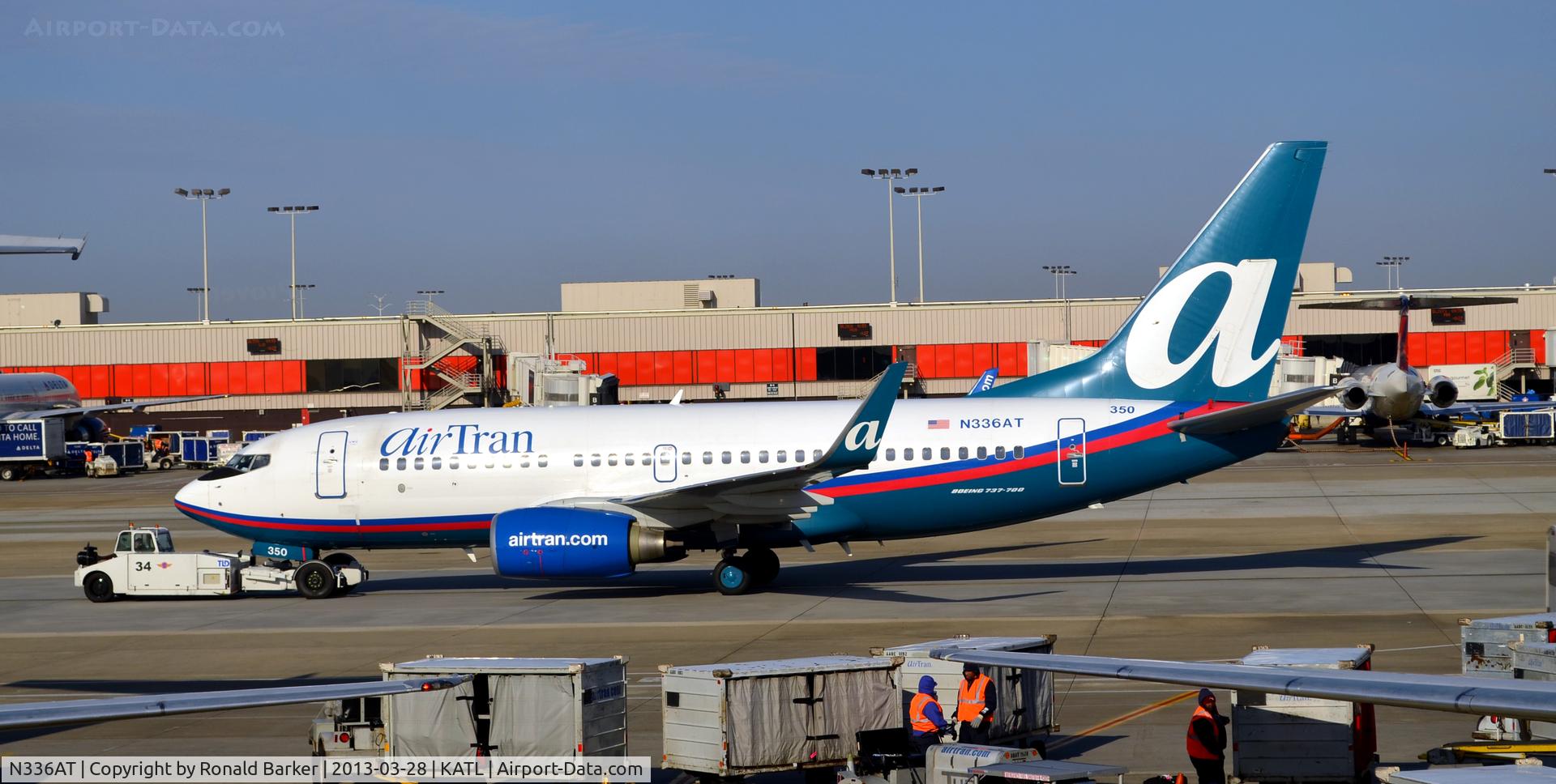 N336AT, 2008 Boeing 737-7BD C/N 36716, Push back  Atlanta