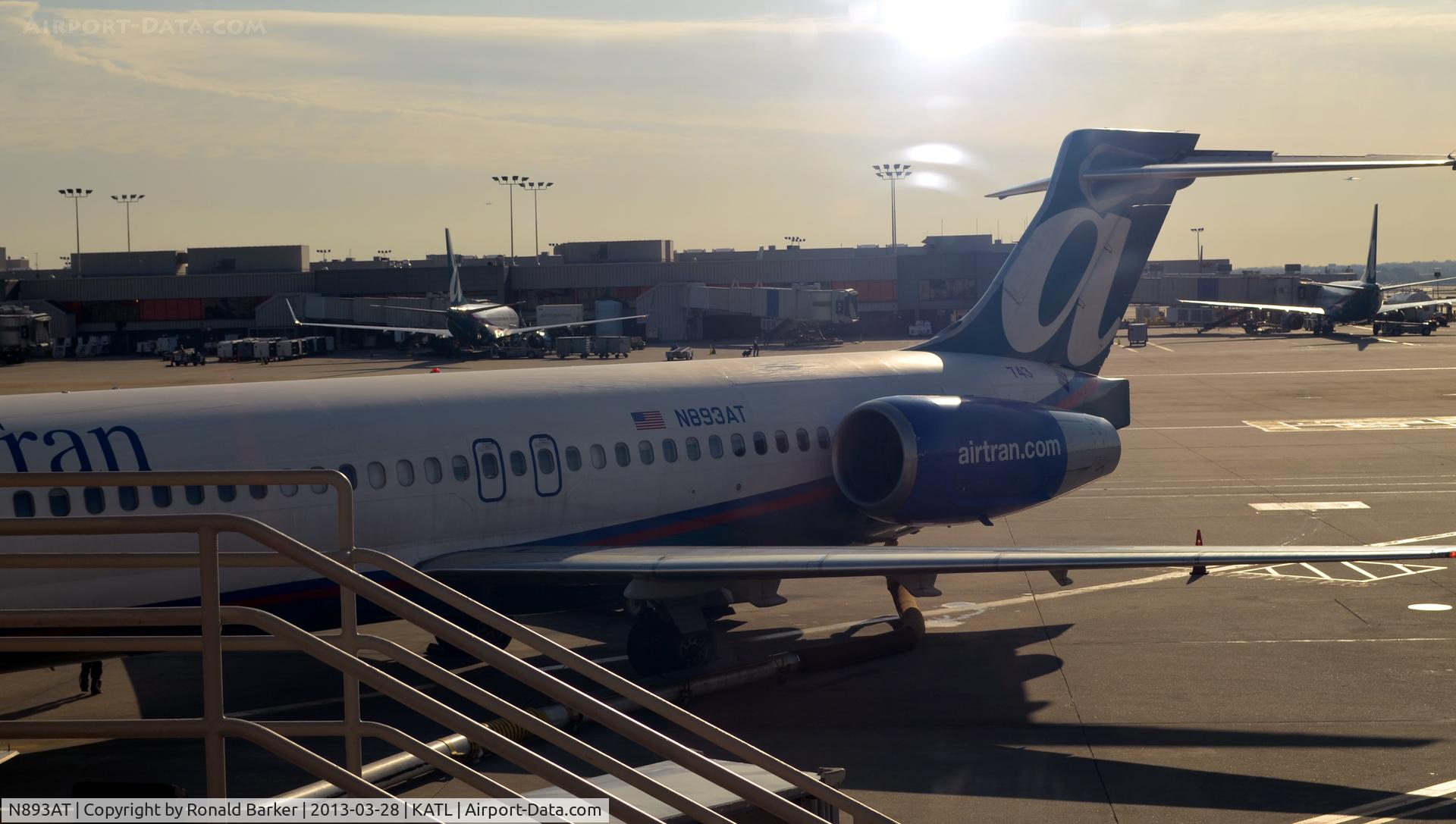 N893AT, 2004 Boeing 717-200 C/N 55045, Atlanta